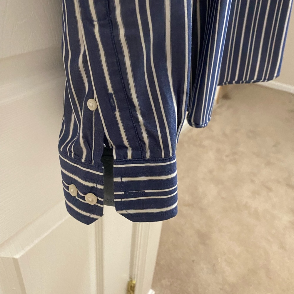NAUTICA. Size L - Picture 5 of 6